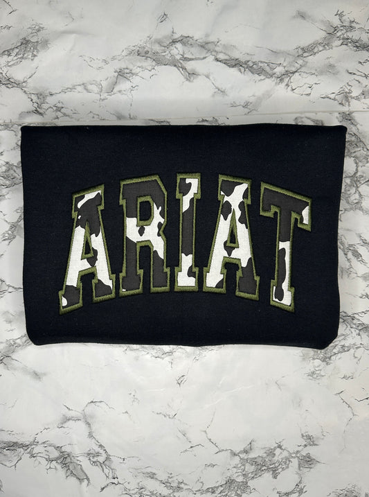 Cow Print Ariat Appliqué Embroidered Crewneck